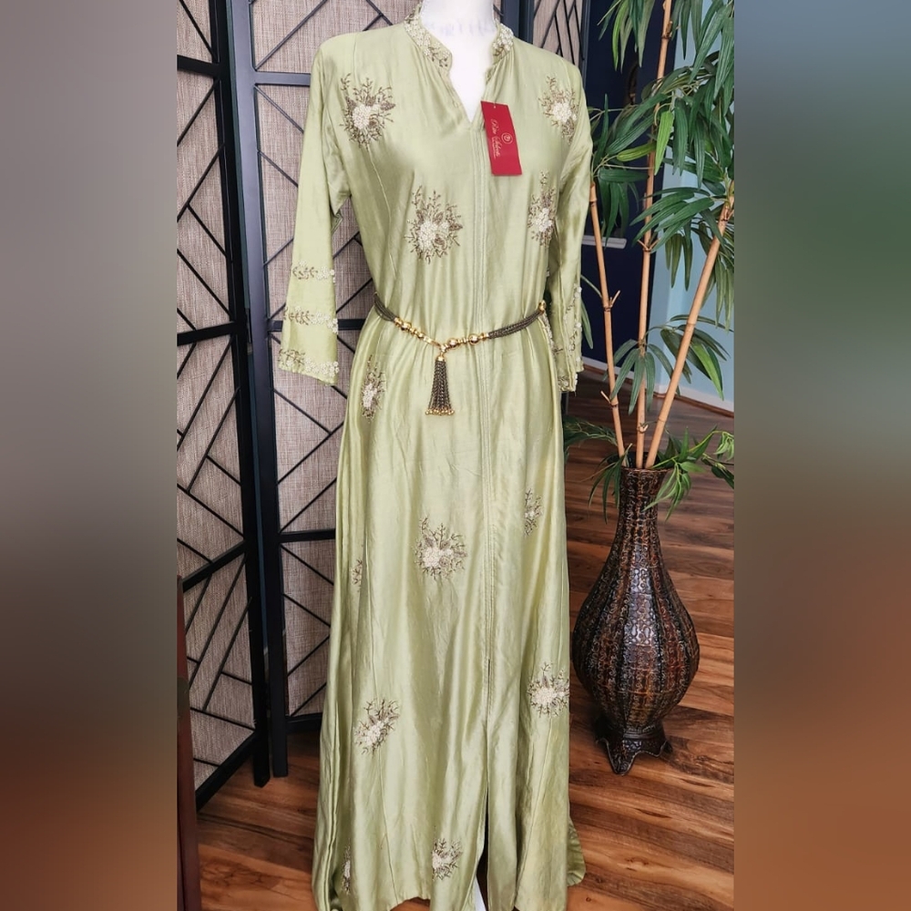 Chic Olive Embroidered Long Sleeve Dress (No Belt Incluted)